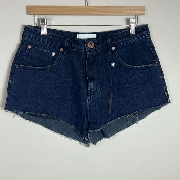 NWT One Teaspoon Cheeky Cut Off Denim Shorts Dark Wash Size 29 - Picture 1 of 12